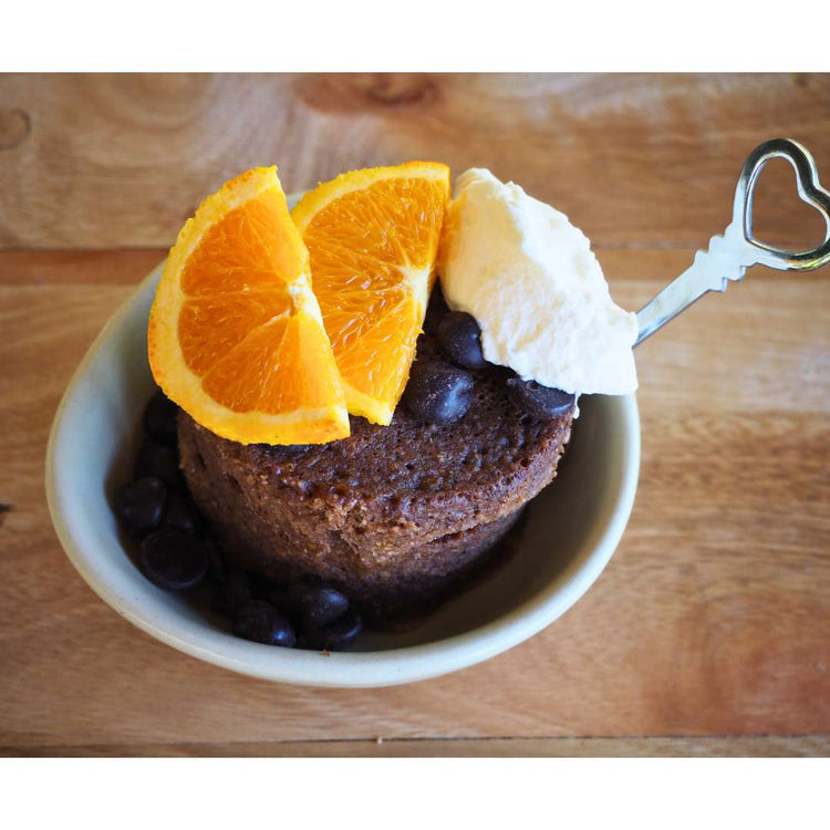 Low carb keto choc orange cake